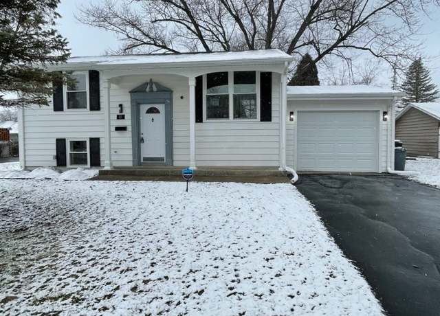 Property at 40 N Sycamore Ln, Glenwood, IL 60425, 4 beds, 2 baths