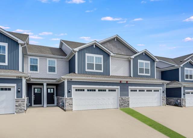 Property at 686 Cassia Ct, Bull Valley, IL 60012, 3 beds, 2.5 baths