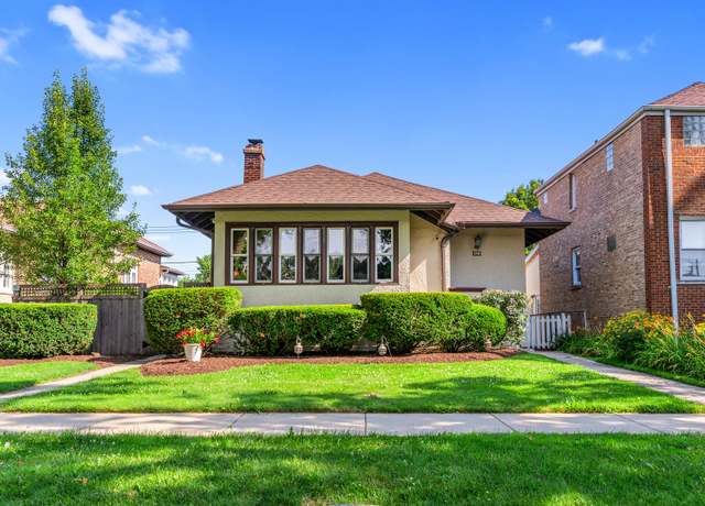 Property at 6525 34th St, Berwyn, IL 60402, 4 beds, 2 baths