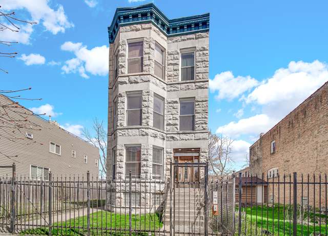 Property at 6547 S Woodlawn Ave #2, Chicago, IL 60637, 3 beds, 2 baths