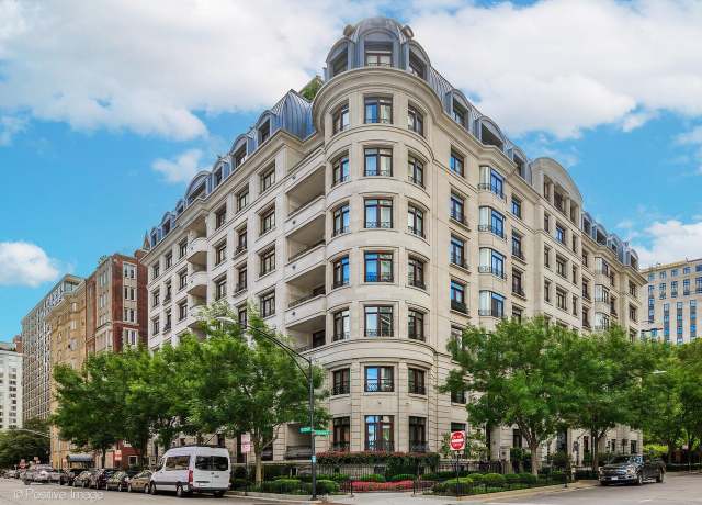 Property at 65 E Goethe St Unit 4N, Chicago, IL 60610, 4 beds, 4 baths
