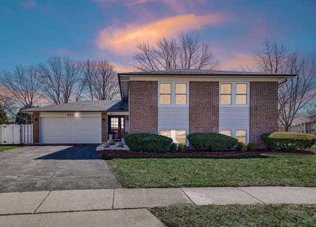 Property at 444 Chicory Ln, Buffalo Grove, IL 60089, 4 beds, 3 baths