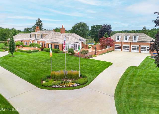 Property at 546 Oak Knoll Rd, Barrington Hills, IL 60010, 4 beds, 7.5 baths
