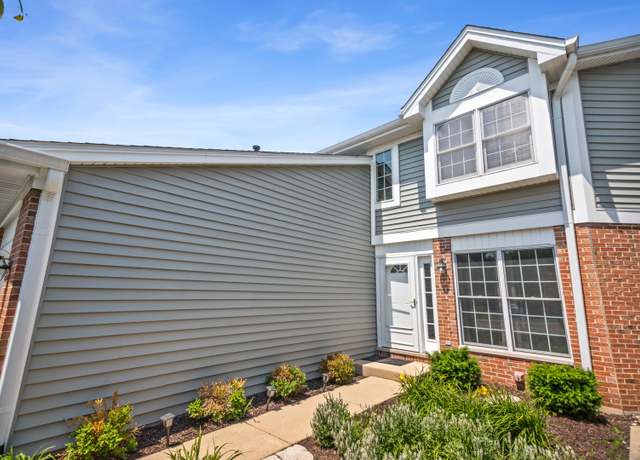 Property at 257 Eclipse Dr #257, Carol Stream, IL 60188, 2 beds, 3.5 baths