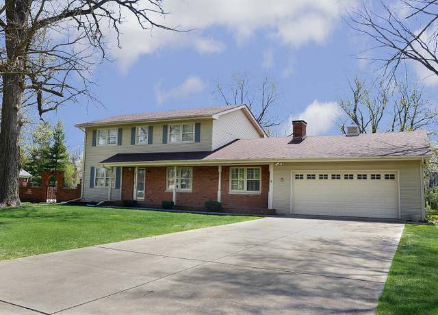 Property at 5 Oaklane Dr, Ottawa, IL 61350, 4 beds, 3.5 baths