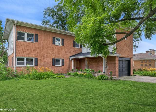 Property at 1347 London Ln, Glenview, IL 60025, 5 beds, 3 baths