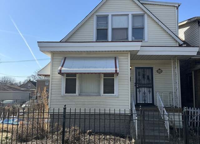 Property at 9220 S King Dr, Chicago, IL 60619, 3 beds, 2.5 baths