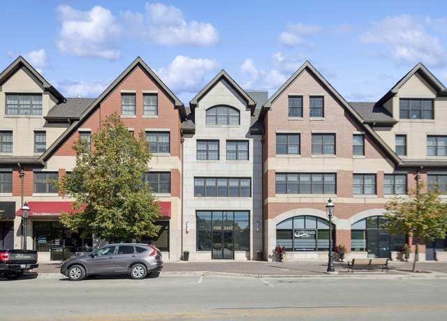 Property at 10 E Burlington Ave Unit 4A, Riverside, IL 60546, 3 beds, 3.5 baths