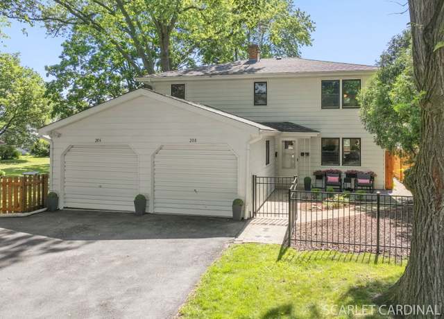 Property at 208 N Fremont St, Naperville, IL 60540, 4 beds, 2 baths