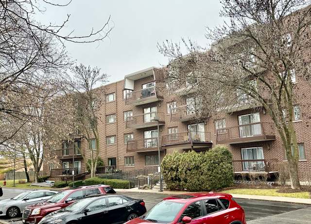 Property at 300 E Dundee Rd #309, Buffalo Grove, IL 60089, 2 beds, 2 baths
