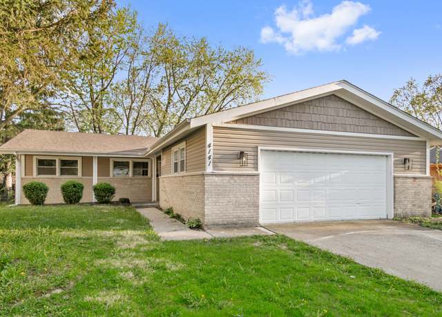 Property at 4141 Applewood Ln, Matteson, IL 60443, 3 beds, 2 baths