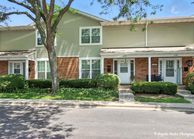 Property at 4179 Brentwood Ln, Waukegan, IL 60087, 3 beds, 1.5 baths