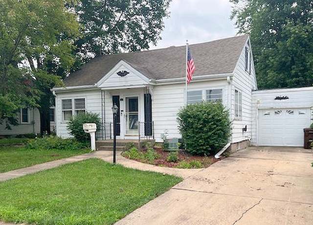 Property at 512 S 2nd St, Rochelle, IL 61068, 4 beds, 2 baths