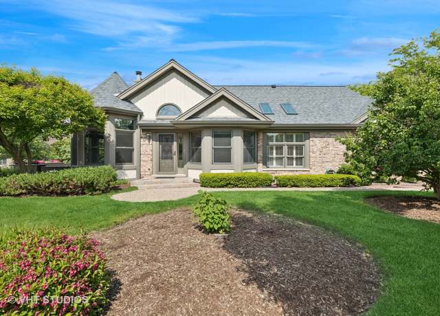 Property at 10428 Morningside Ct, Orland Park, IL 60462, 2 beds, 3 baths