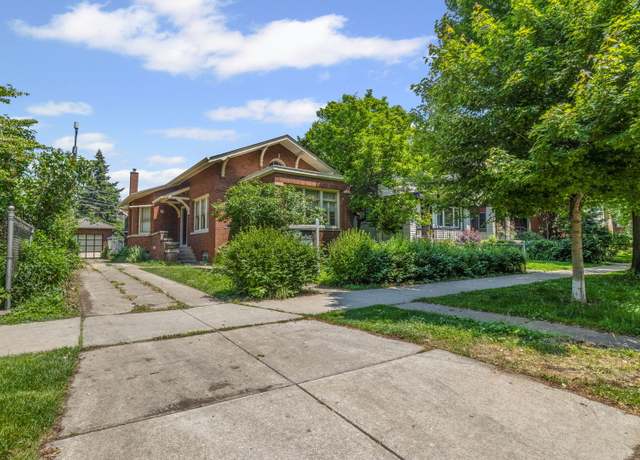 Property at 2616 W Sunnyside Ave, Chicago, IL 60625, 3 beds, 1.5 baths