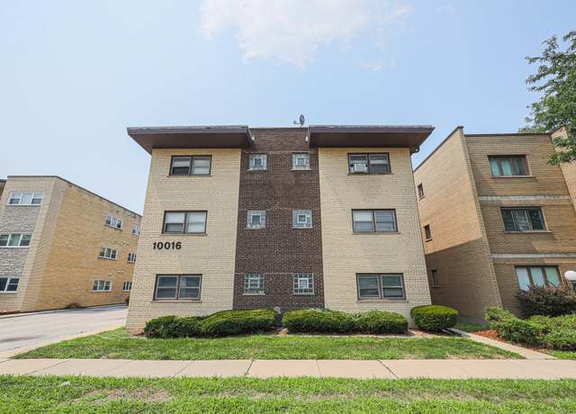 Property at 10016 S Pulaski Rd #3, Oak Lawn, IL 60453, 1 bed, 1 bath