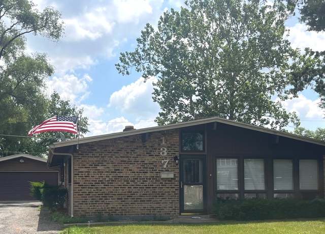 Property at 137 N Highview Ave, Addison, IL 60101, 3 beds, 1 bath