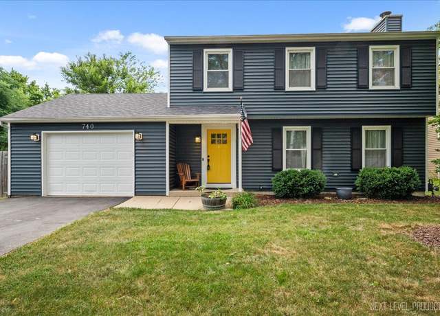 Property at 740 Lexington Ave, St. Charles, IL 60174, 4 beds, 2.5 baths