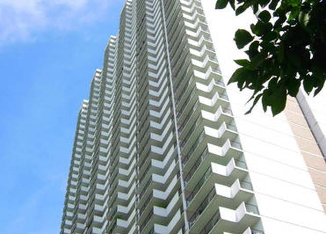 Property at 6033 N Sheridan Rd Unit 5A, Chicago, IL 60660, 3 beds, 2 baths