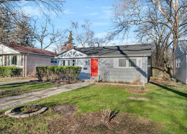 Property at 418 S Pierce Ave, Wheaton, IL 60187, 2 beds, 1 bath