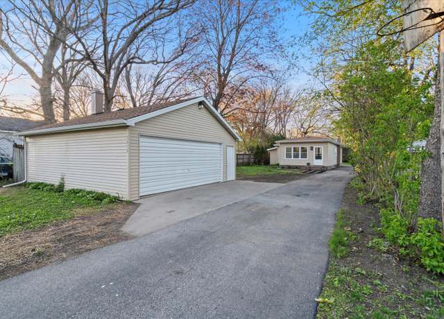 Property at 1416 3rd St, Winthrop Harbor, IL 60096, 3 beds, 2 baths