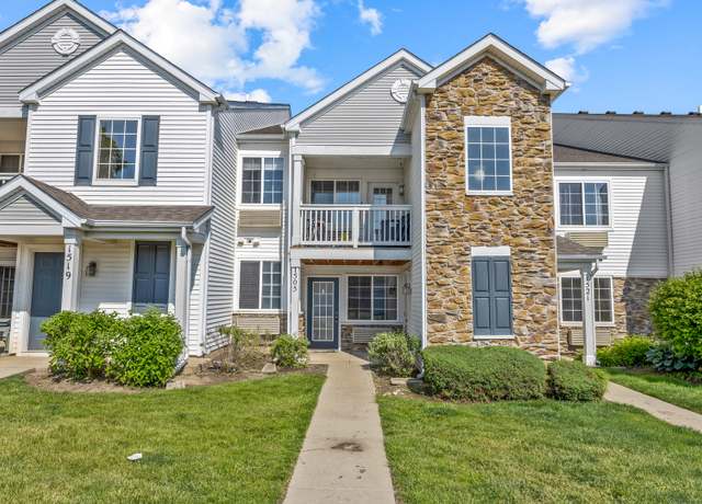 Property at 1505 Silverstone Dr #1505, Carpentersville, IL 60110, 1 bed, 1 bath