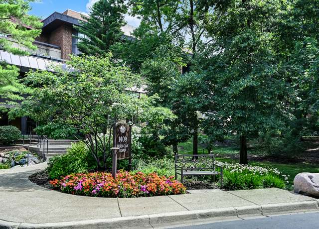 Property at 1409 Burr Oak Rd Unit 414A, Hinsdale, IL 60521, 2 beds, 2 baths
