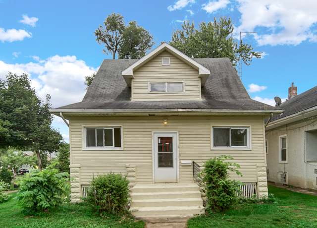 Property at 744 S Elm Ave, Kankakee, IL 60901, 4 beds, 2 baths