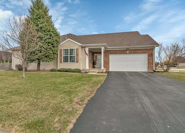 Property at 2904 Grande Trl, Yorkville, IL 60560, 5 beds, 3 baths