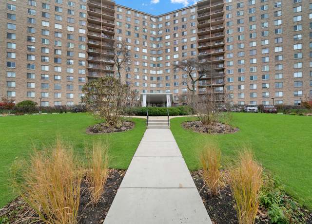 Property at 6833 N Kedzie Ave #709, Chicago, IL 60645, 1 bed, 1 bath
