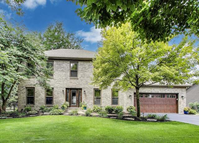 Property at 3919 Falcon Dr, Naperville, IL 60564, 4 beds, 2.5 baths