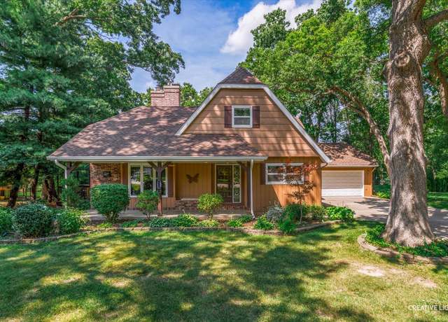 Property at 616 Joy Ln, Sleepy Hollow, IL 60118, 4 beds, 2.5 baths