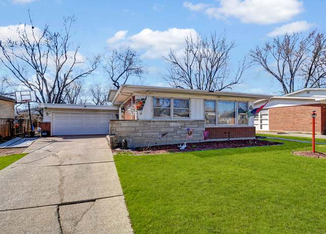 Property at 170 S Serena Dr, Chicago Heights, IL 60411, 3 beds, 1.5 baths