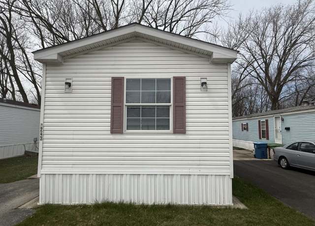 Property at 1712 S Dixie Hwy #243, Crete, IL 60417, 3 beds, 2 baths
