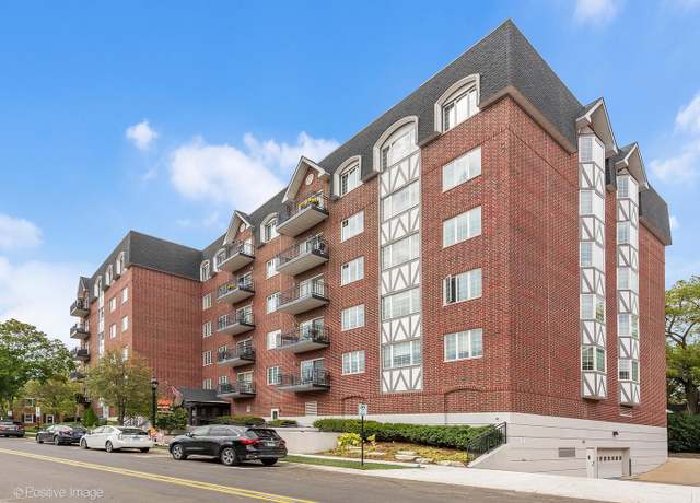 Property at 501 Forest Ave #205, Glen Ellyn, IL 60137, 2 beds, 2 baths