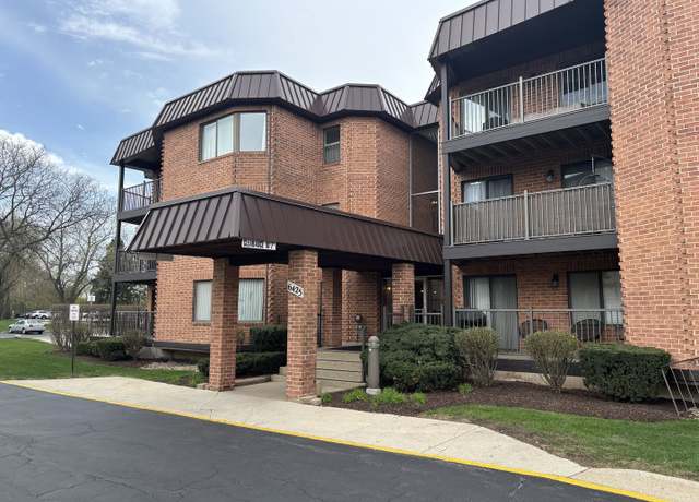 Property at 6425 Clarendon Hills Rd #206, Willowbrook, IL 60527, 2 beds, 2 baths