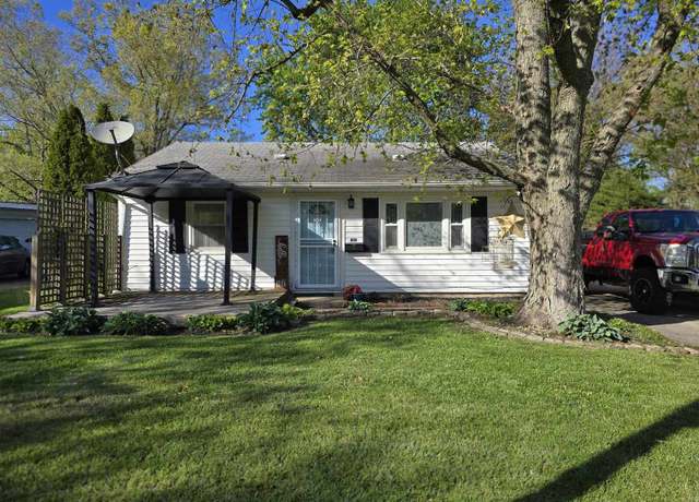 Property at 1145 Eastview Dr, Rantoul, IL 61866, 4 beds, 2 baths