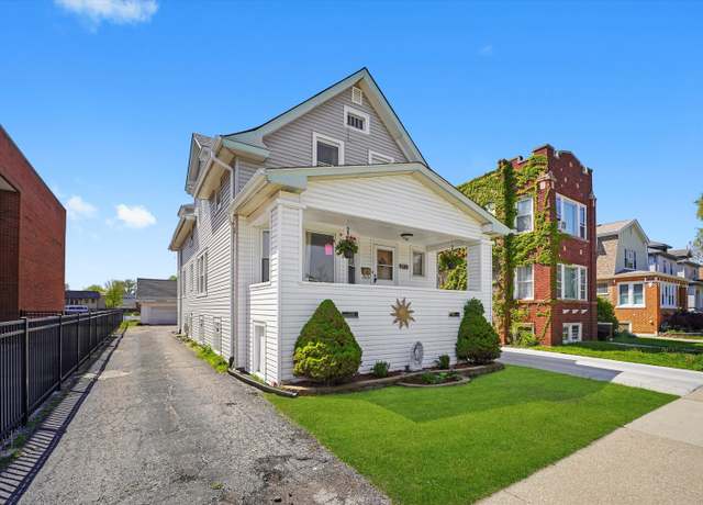 Property at 1426 Ridgeland Ave, Berwyn, IL 60402, 5 beds, 2 baths