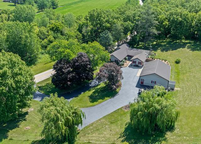 Property at 1101 E Spring Crk, Oregon, IL 61061, 3 beds, 2 baths