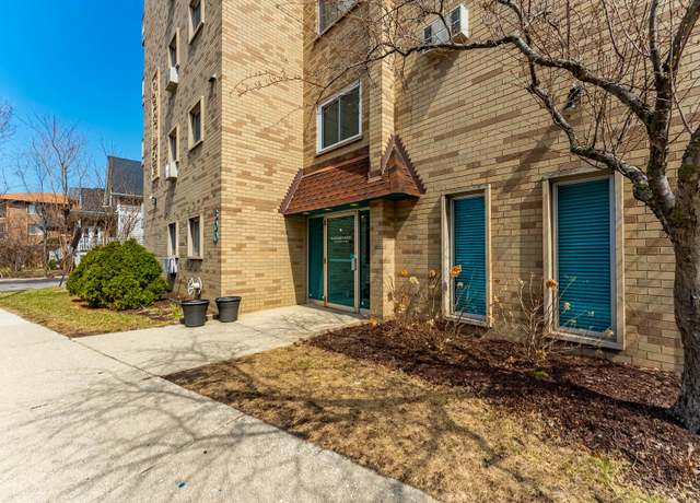 Property at 300 Circle Ave Unit 5L, Forest Park, IL 60130, 1 bed, 1 bath