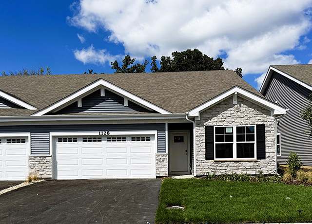 Property at 1128 Bluebell Ln, Bartlett, IL 60103, 3 beds, 2 baths