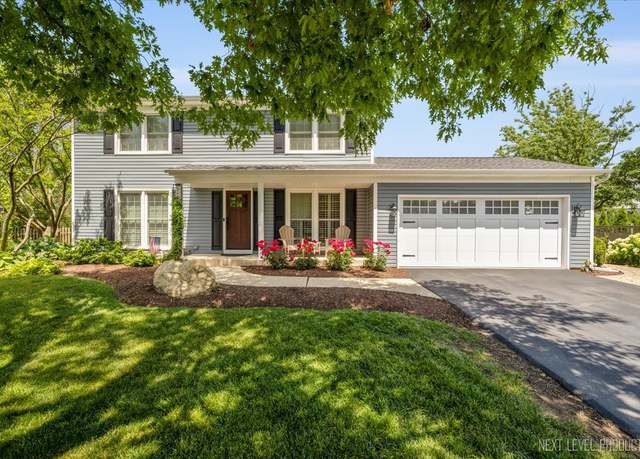 Property at 1009 E Bailey Rd, Naperville, IL 60565, 4 beds, 3.5 baths
