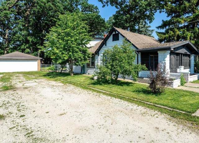 Property at 7700 Garden Ln, Justice, IL 60458, 5 beds, 1 bath