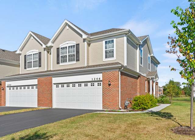 Property at 1246 Draper Rd, Mchenry, IL 60050, 3 beds, 2.5 baths