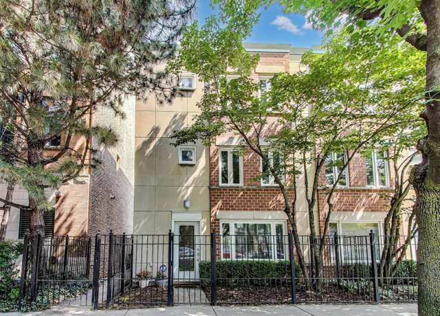 Property at 3900 N Fremont St Unit I, Chicago, IL 60613, 3 beds, 2 baths