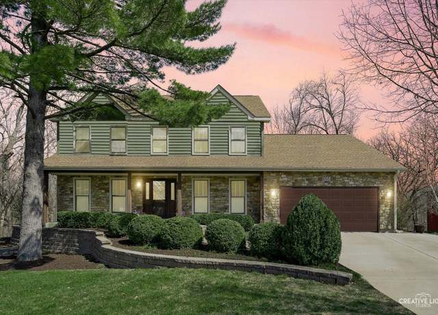 Property at 655 White Oak Way, Yorkville, IL 60560, 5 beds, 3.5 baths