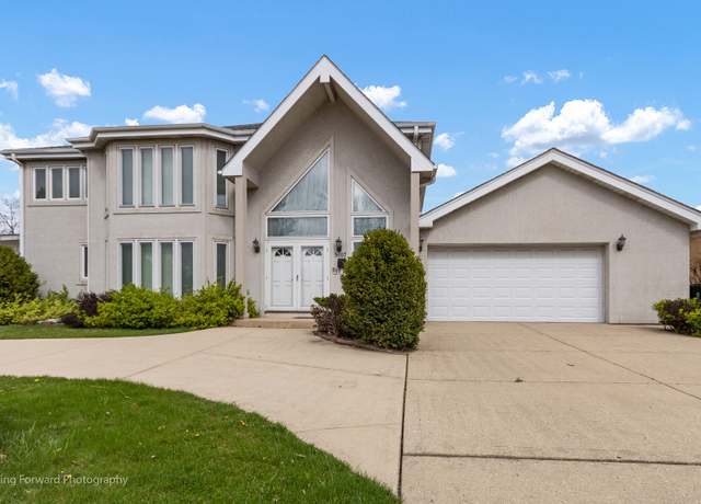Property at 5657 N Crescent Ave, Norwood Park, IL 60631, 5 beds, 4.5 baths