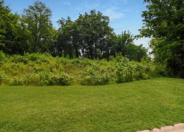 Property at 13251 Promontory Trl, Roscoe, IL 61073