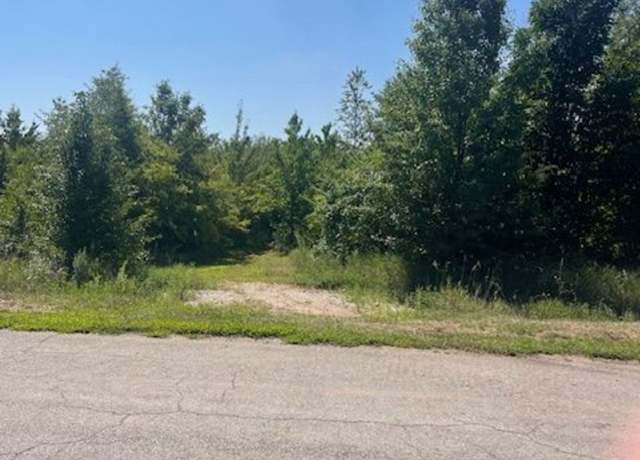 Property at 2390 N 4079th Rd, Sheridan, IL 60551