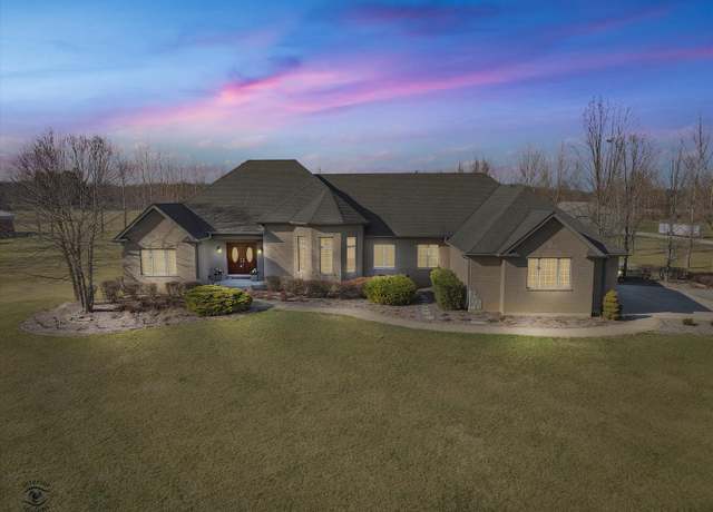 Property at 23048 W Stevens Ln, Wilmington, IL 60481, 3 beds, 3.5 baths